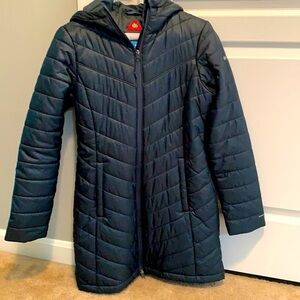 Women's Columbia Omni-heat Quilted parka with hood and thumb holes